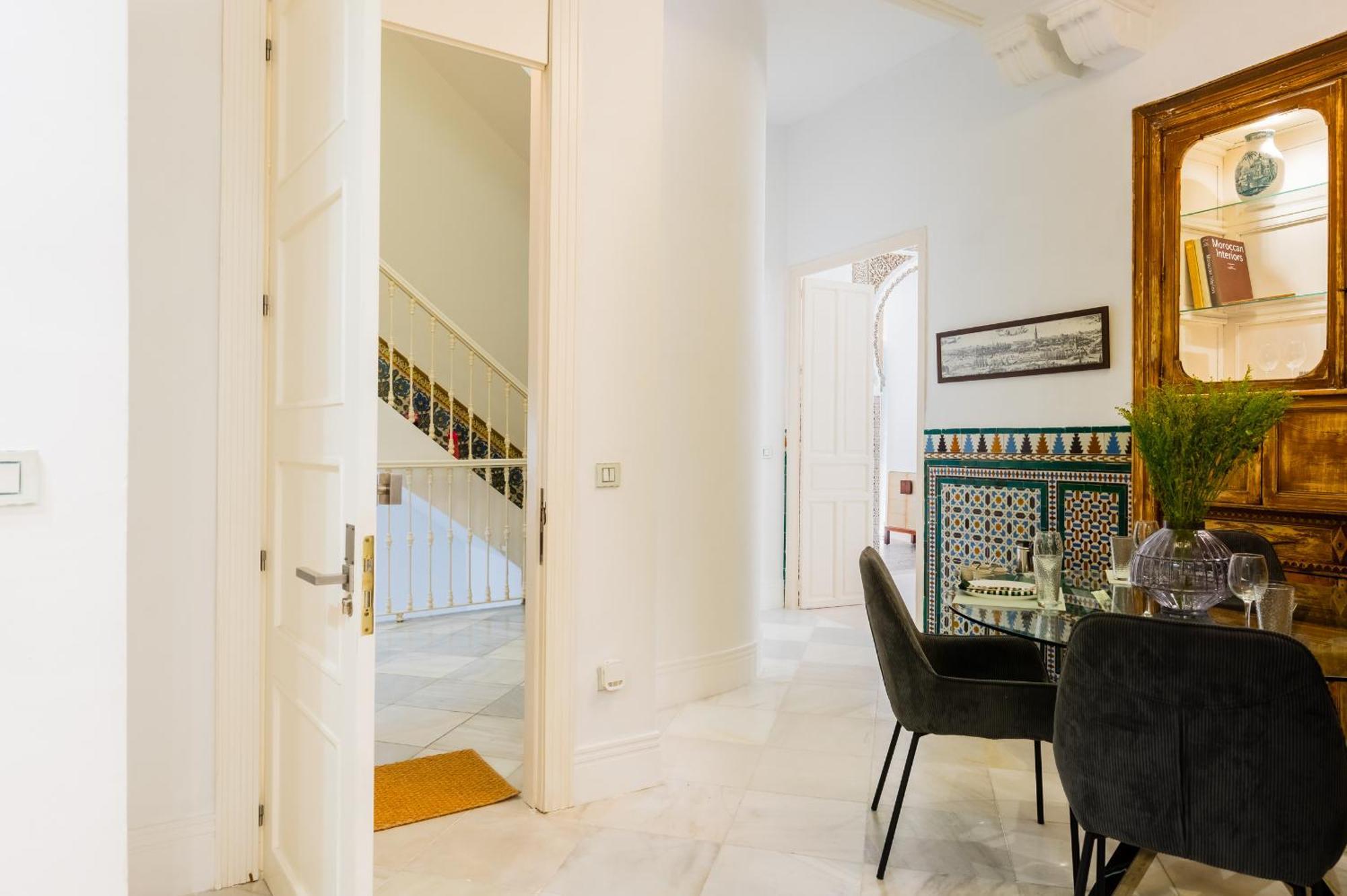 Magdalena Premium Suites Sevilla Bagian luar foto