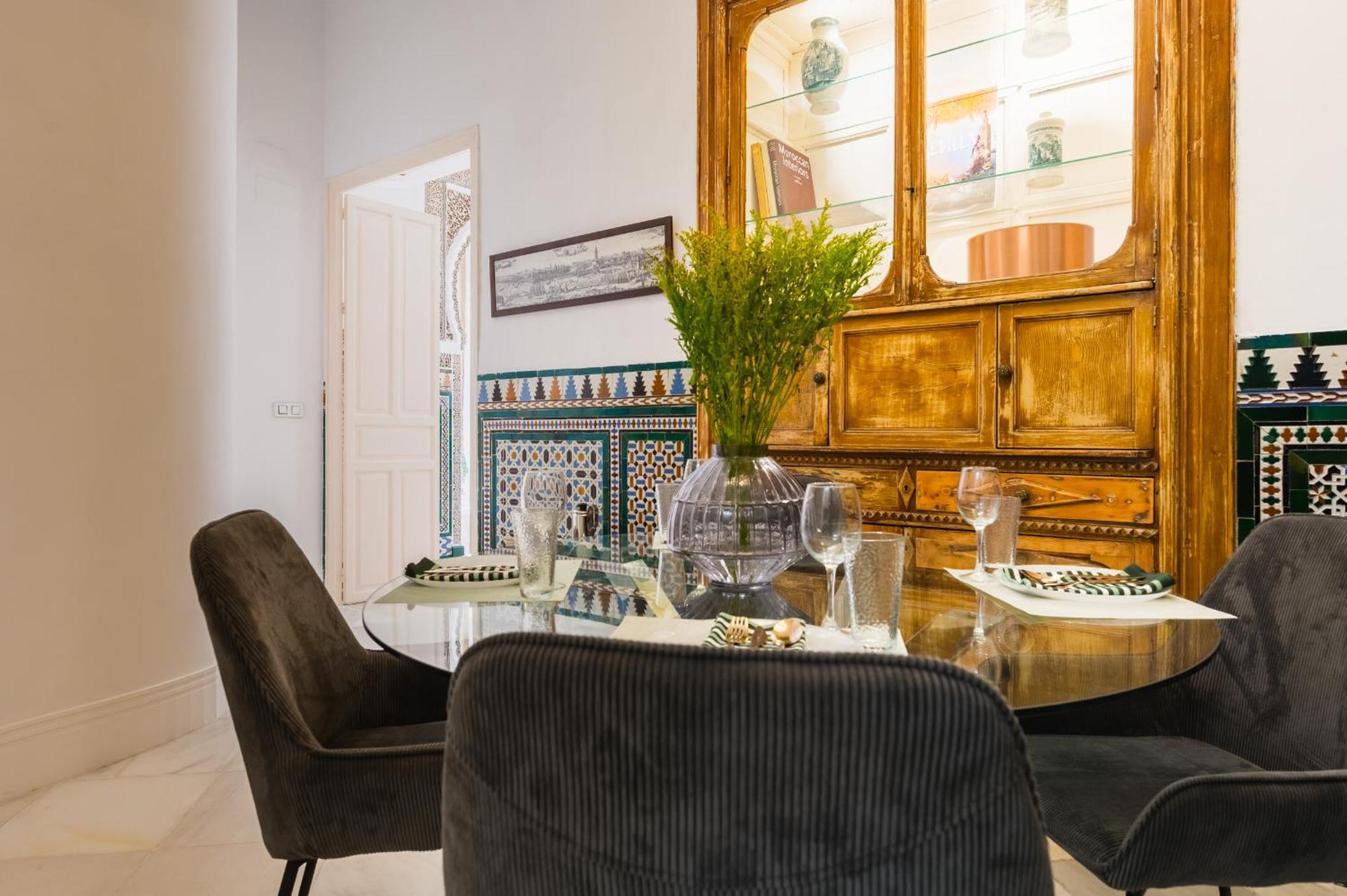 Magdalena Premium Suites Sevilla Bagian luar foto