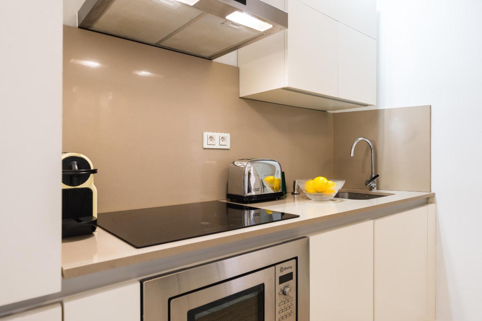 Magdalena Premium Suites Sevilla Bagian luar foto