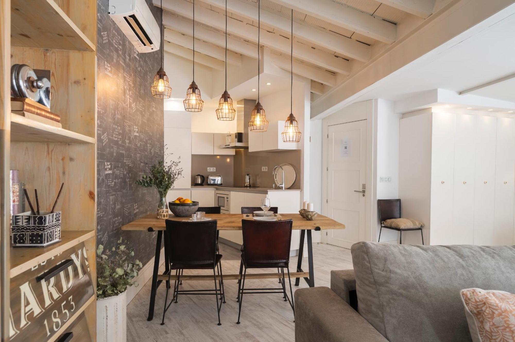 Magdalena Premium Suites Sevilla Bagian luar foto